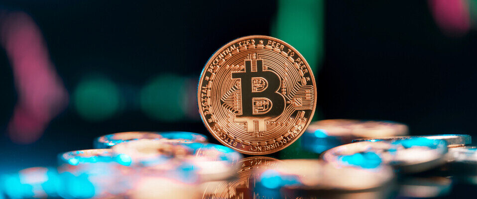 Demand For Bitcoin ETFs Turns Negative Near BTC Halving